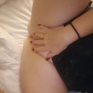 Model - Australian Samantha Gee escort