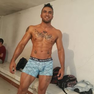 Model - Jeremy Leal sexy