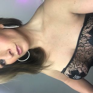 Model - Rebelrose pussy