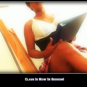 Model - Exquisite Evelyn nippleplay