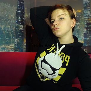 Model - Mirra Magis bdsm