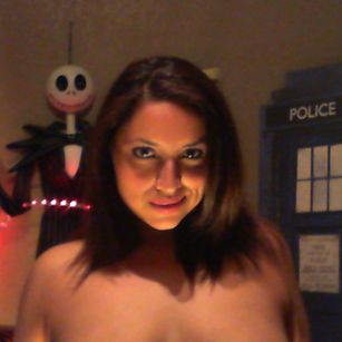 Model - Nickie Darling squirt