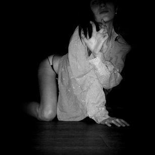 Model - Miss Kiss twoponytails