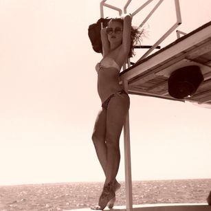 Model - Kiti personality