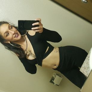 Model - Millani Mone kinky