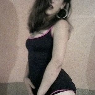 Model - Millani Mone kinky