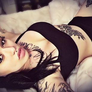 Model - Miss Marla Moon 1