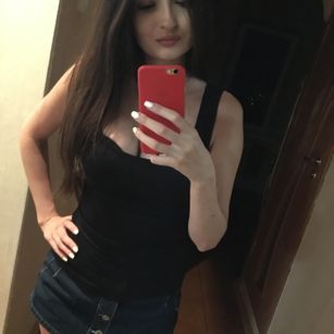 Model - Sweet Yulia sexy