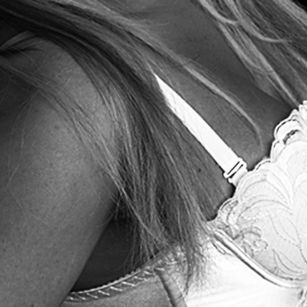 Model - Clea  petite