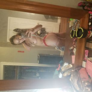 Model - Millani Mone toys