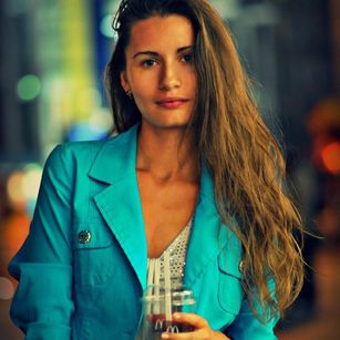 Model - Anna blowjob