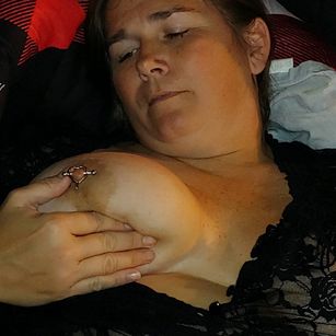 Model - TxSugarTits glasses