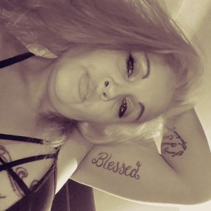 Model - Bossmomma toys