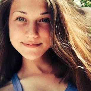 Model - Victoria girl