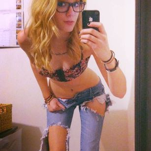 Model - Liz Caliber 1