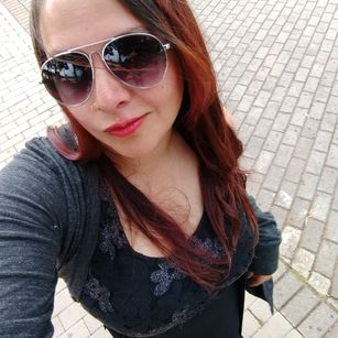 Model - candy tiny pussy