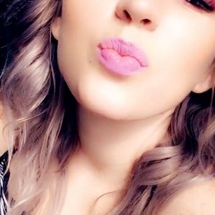 Model - Lucy London daddy