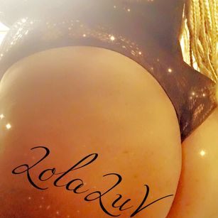 Model - LolaLuv ass
