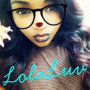 Model - LolaLuv butt