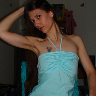 Model - Erotic Eva Squirts squirting