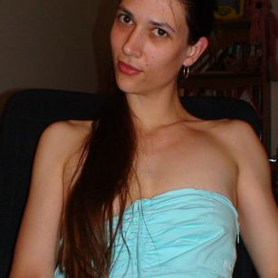 Model - Erotic Eva Squirts tall