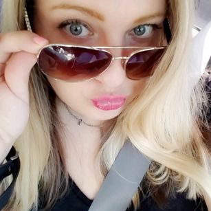 Model - Thischick PAWG