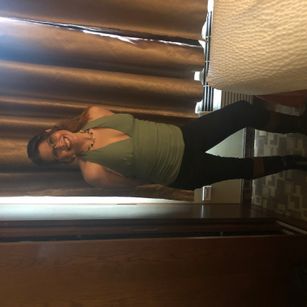 Model - Laynie Mox cougar