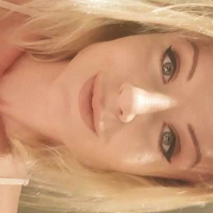 Model - Alice biglips