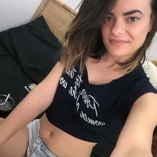 Model - Sandra nippleplay