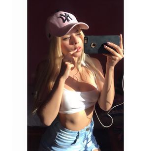 Model - Brittany Andrews striptease