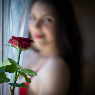 Model - Lori Vixen toys