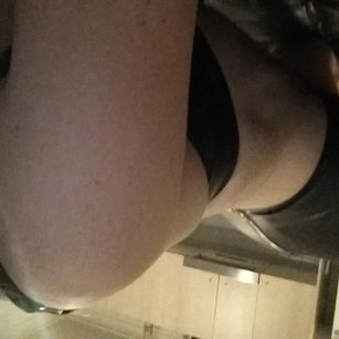 Model - CherryBombXx16 5