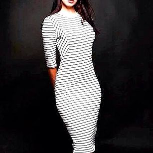 Model - Sandy Smith feet