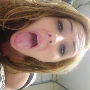 Model - Jennie Ana  masturbate