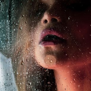 Model - Loren Queen teen