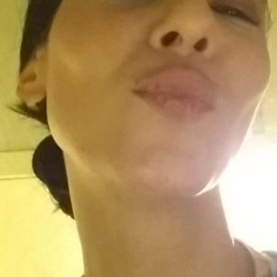 Model - Your Green Eye Girl Prepay price 1510min joi