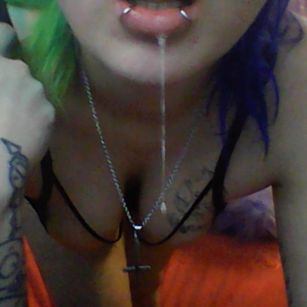 Model - Gimme panties