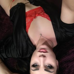 Model - AnnaLu humiliation