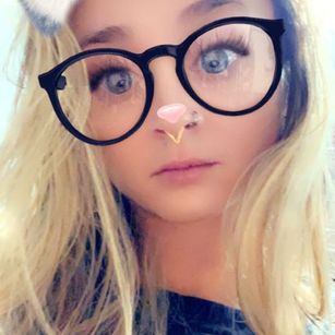 Model - Arya Arka fetish