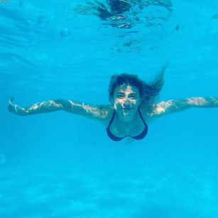 Model - Victoria ass