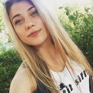 Model - Victoria fuck