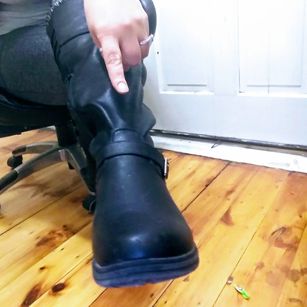 Model - KittiMeow mistress