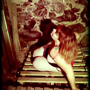 Model - RosieRedAss Sweetheart