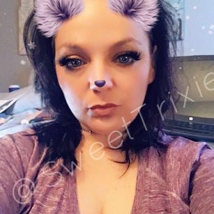 Model - Goddess Sweet Trixie skypeshow