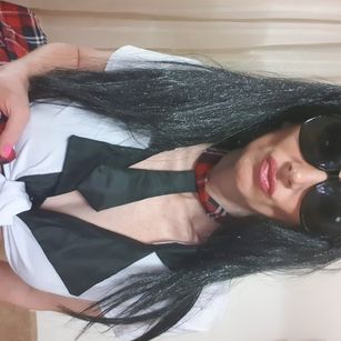 Model - KINKYmiss petite