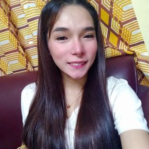 Model - QueenKendall Tansexual