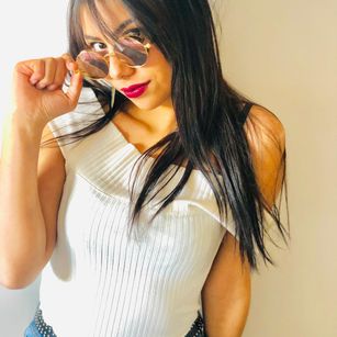 Model - Liz Khalifa dildo