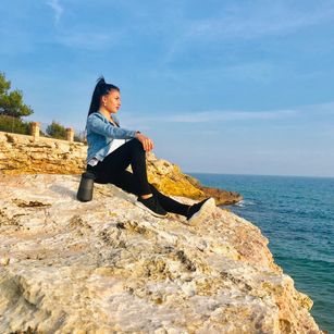 Model - Liz Khalifa anal