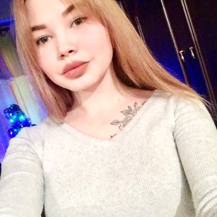 Model - HotMistressKarina sex