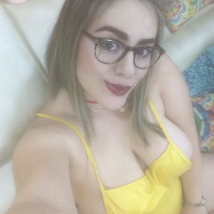 Model - PameANDERSON ass